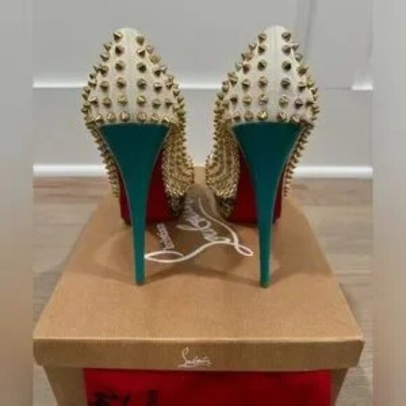 Christian Louboutin Lady Peep - Picture 5 of 6